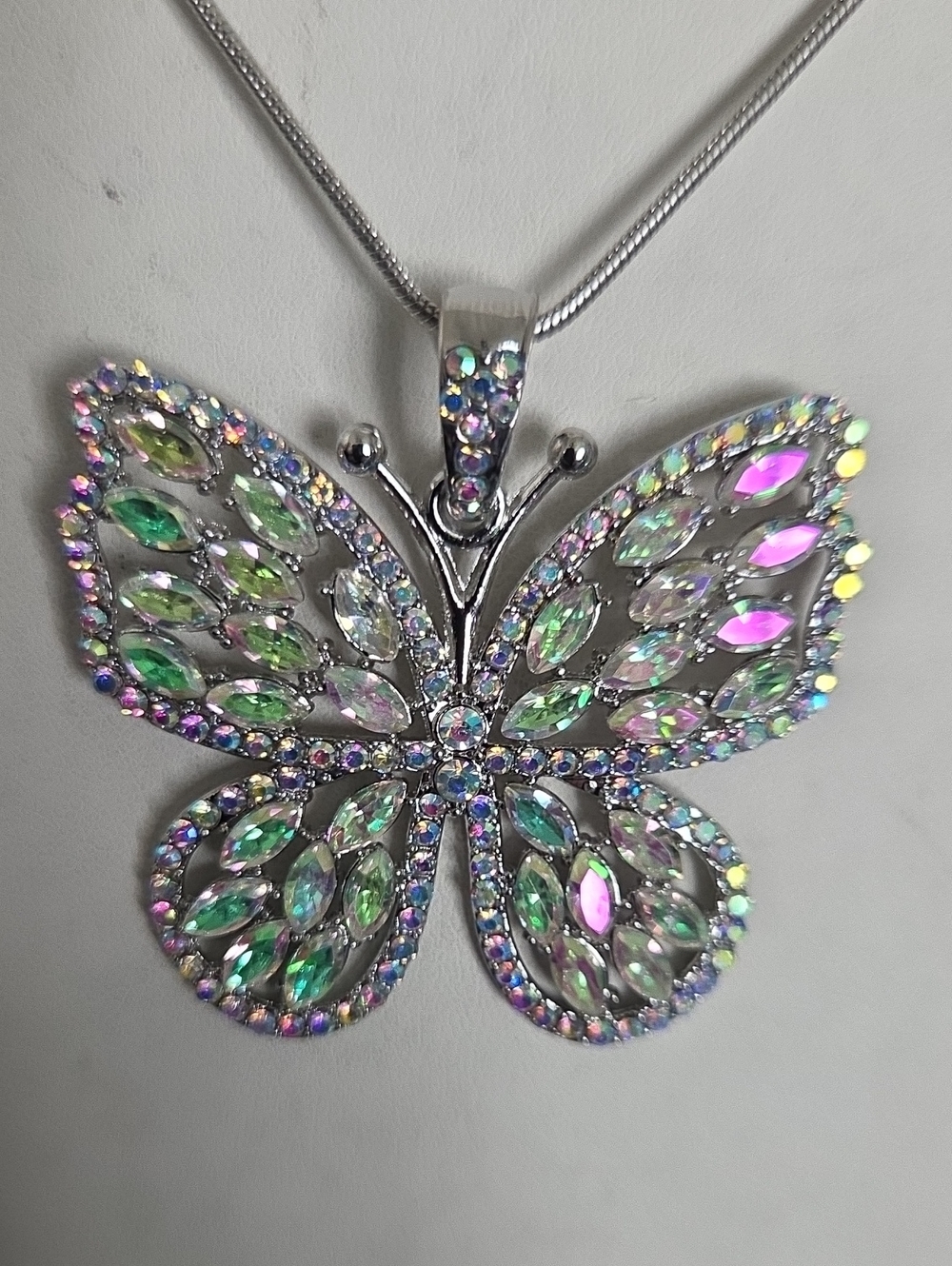 Paparazzi Fame And Flutter Multi Necklace NWT